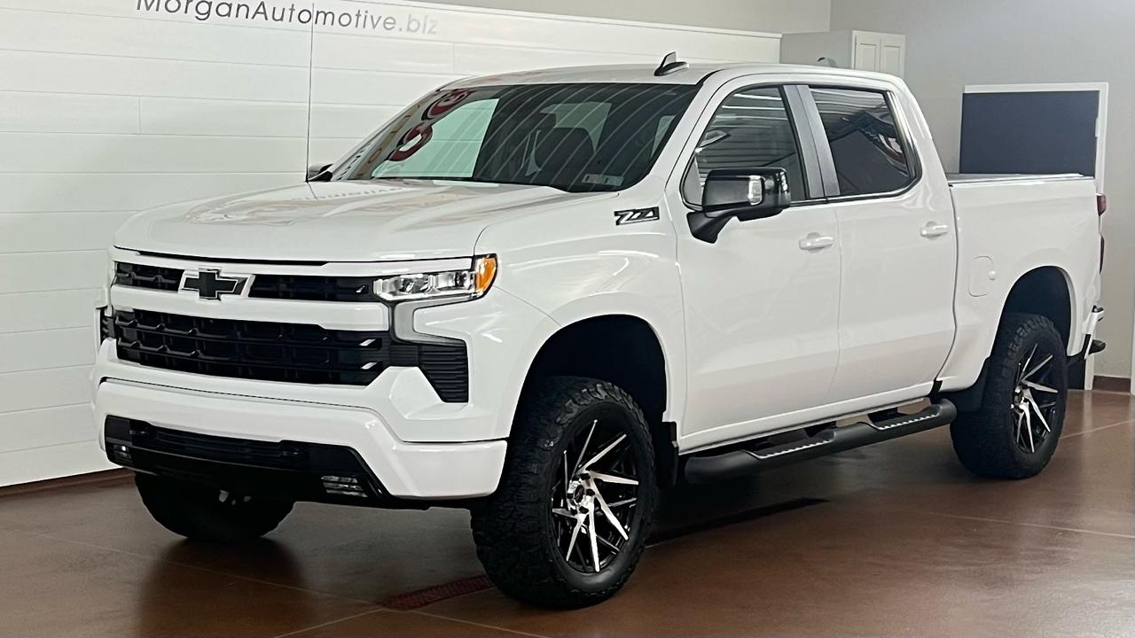 Chevrolet Silverado 1500 RST Crew Cab 4WD 2023