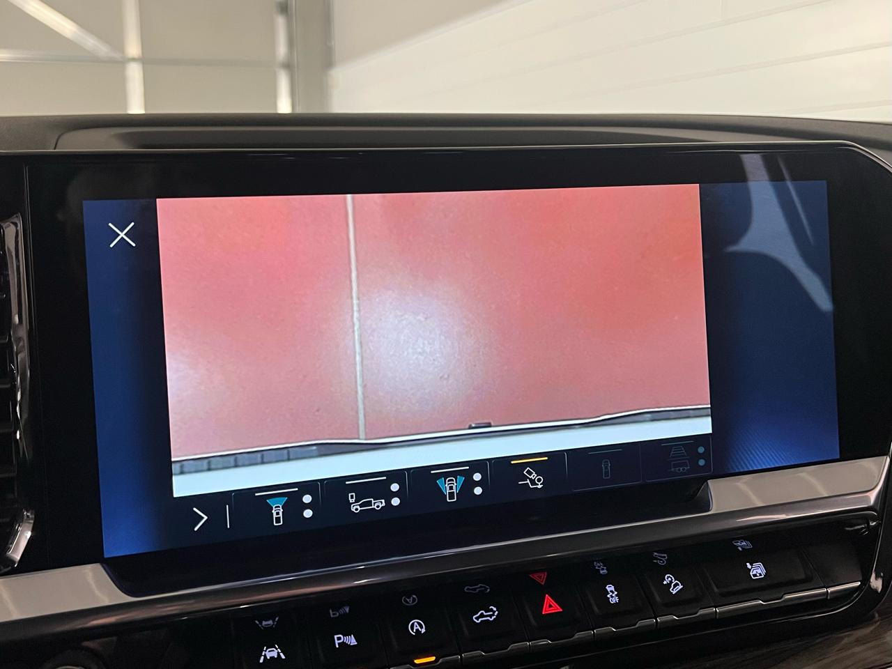 Chevrolet Silverado 1500 RST Crew Cab 4WD 2023