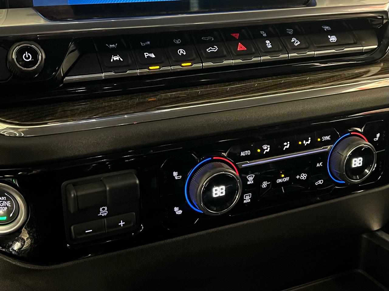 Chevrolet Silverado 1500 RST Crew Cab 4WD 2023