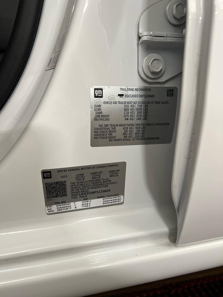 Chevrolet Silverado 1500 RST Crew Cab 4WD 2023