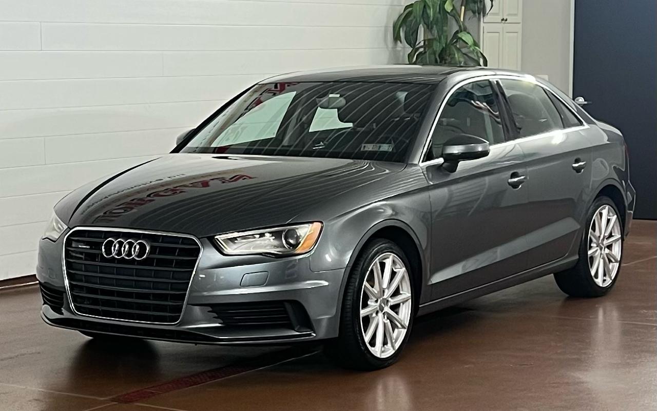 Audi A3 2.0T Premium Sedan quattro S tronic 2015