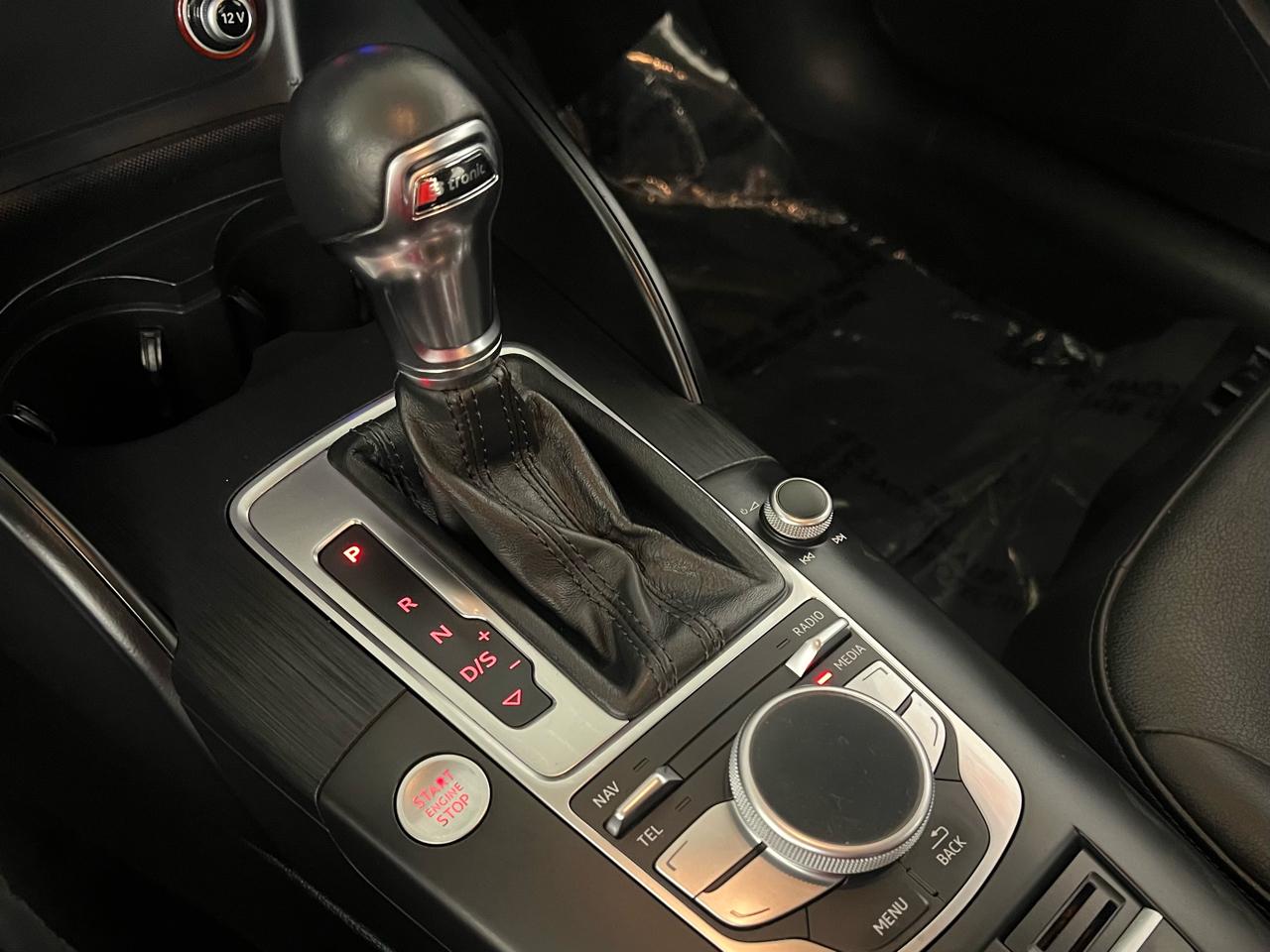 Audi A3 2.0T Premium Sedan quattro S tronic 2015