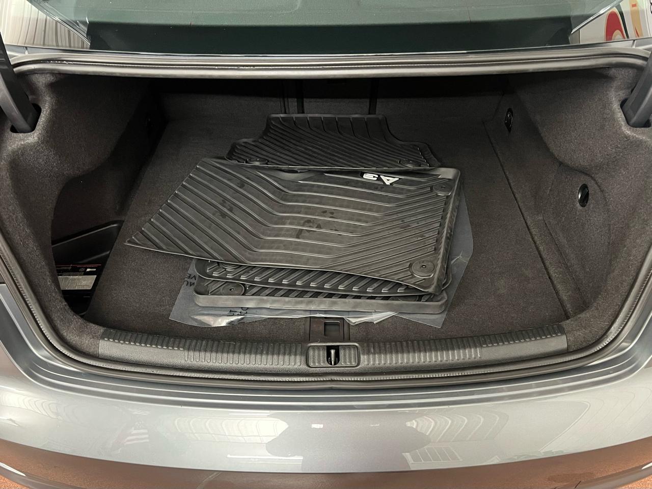 Audi A3 2.0T Premium Sedan quattro S tronic 2015