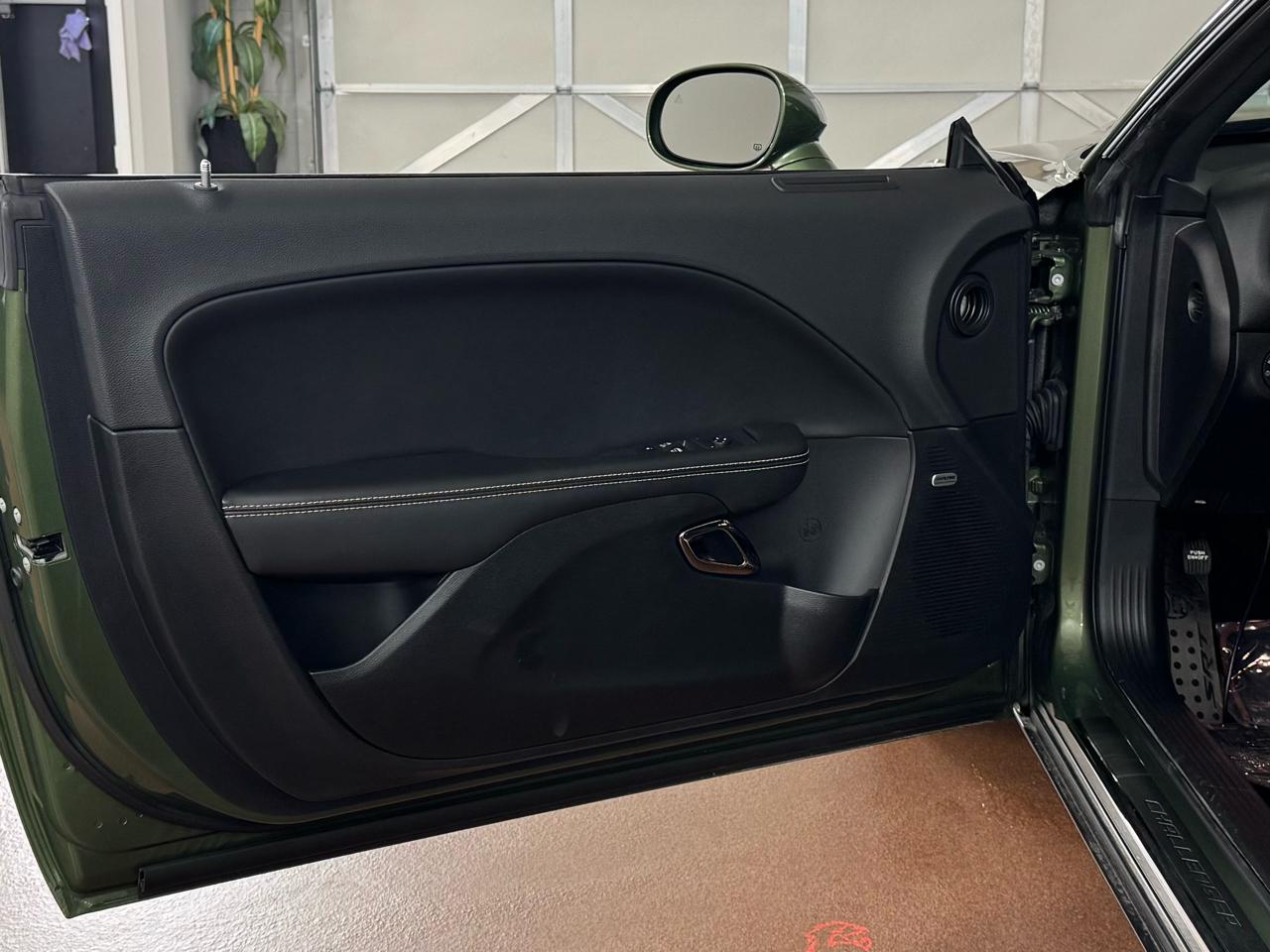 Dodge Challenger  2019