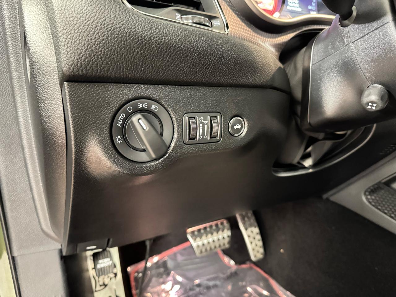 Dodge Challenger  2019