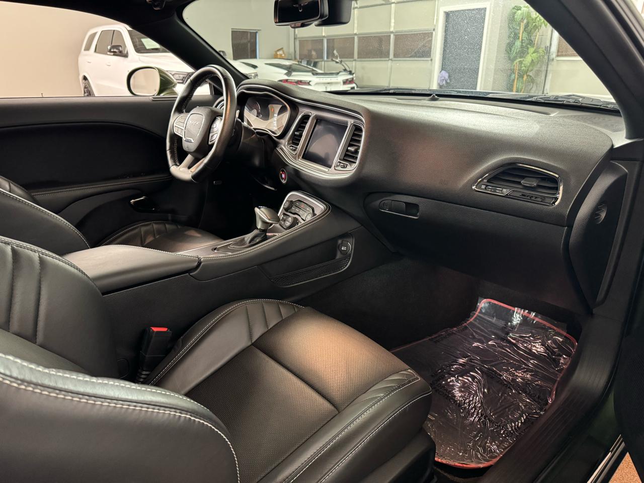 Dodge Challenger  2019