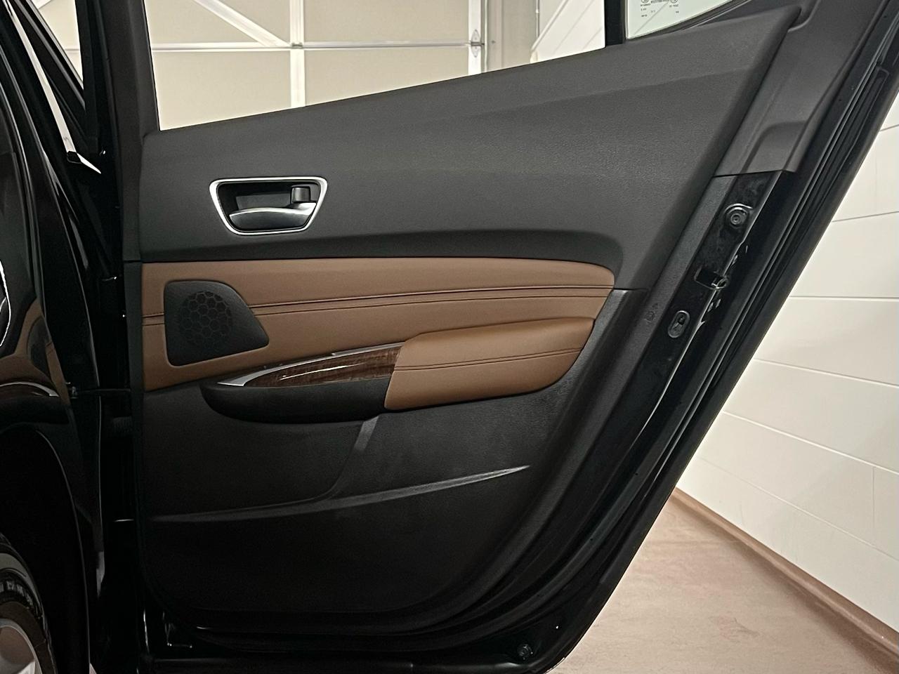 Acura TLX SH-AWD w/Technology Package 3.5L 2020