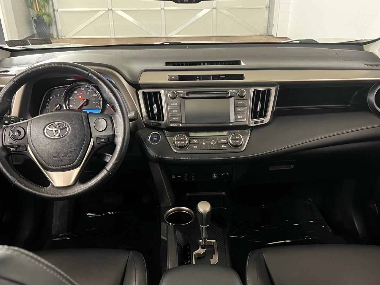 Toyota RAV4 Limited AWD 2015