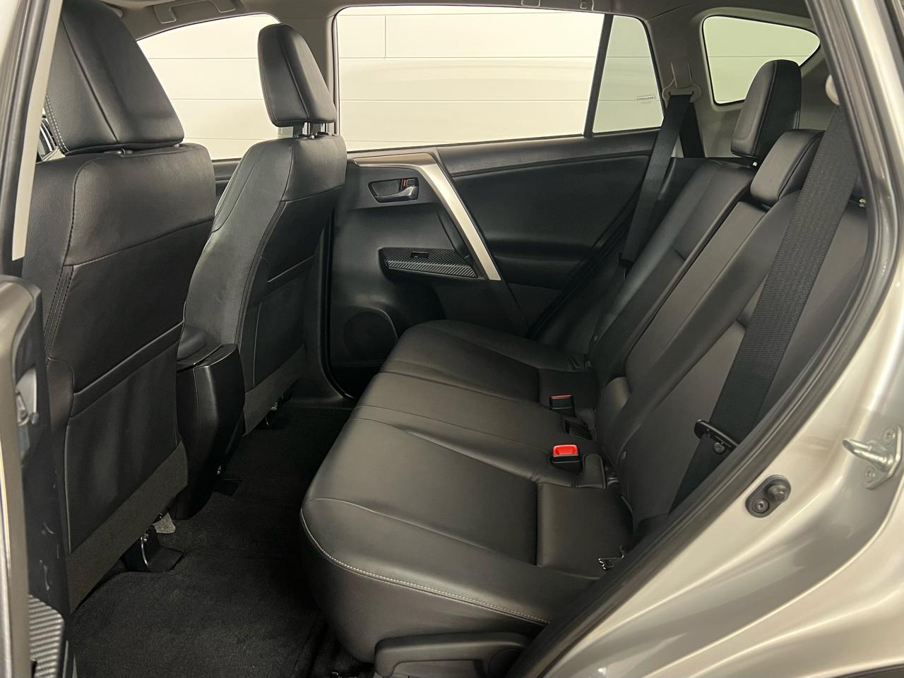 Toyota RAV4 Limited AWD 2015