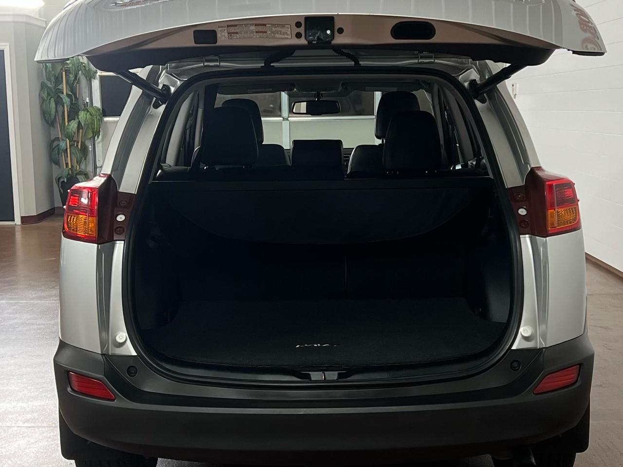 Toyota RAV4 Limited AWD 2015