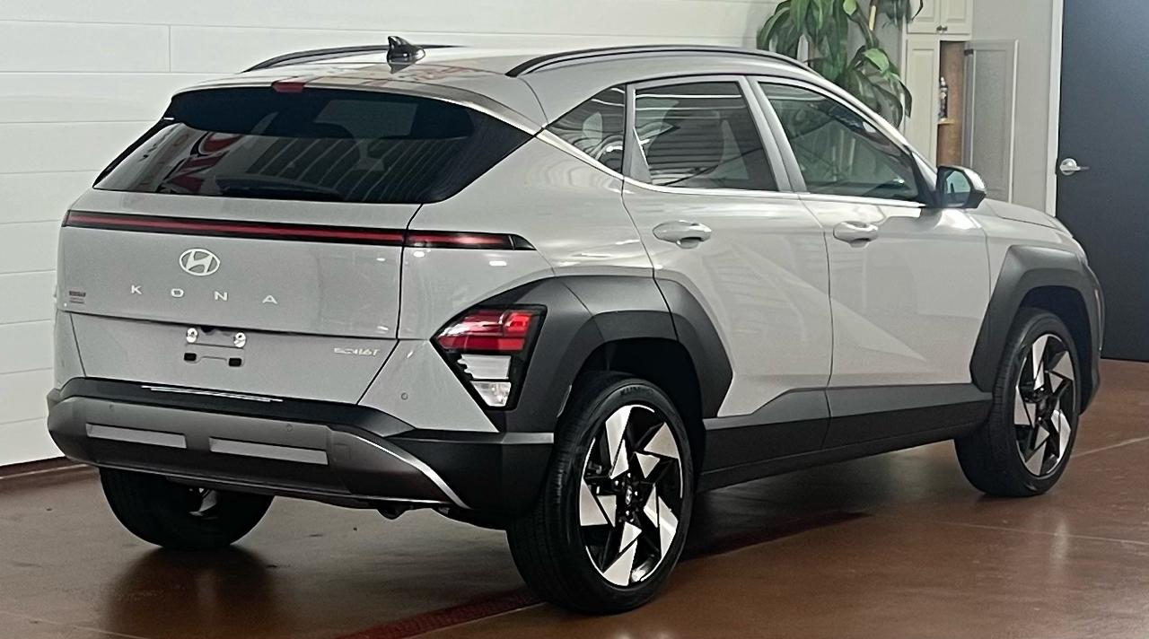 Hyundai Kona Limited AWD 2024