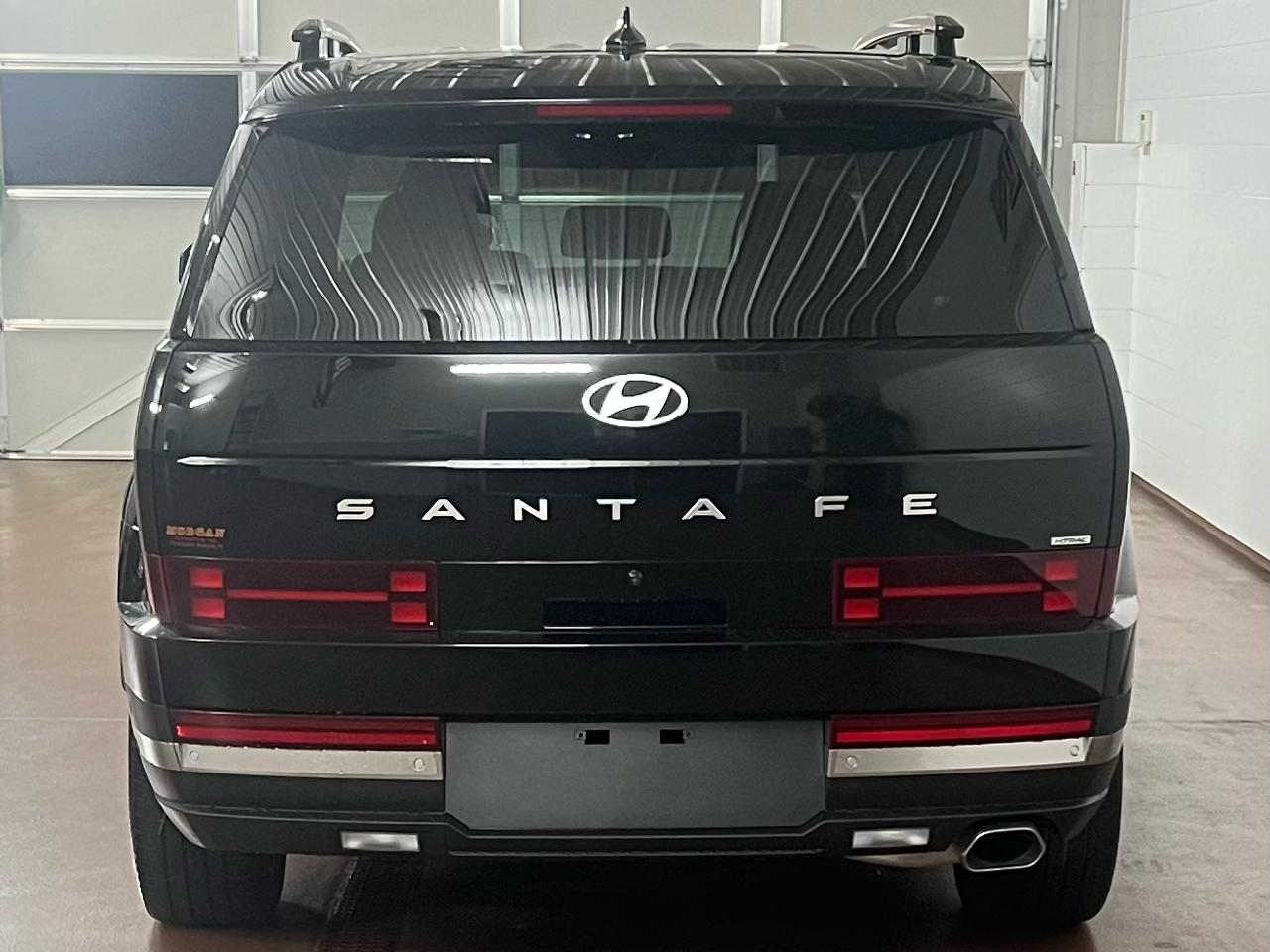 Hyundai Santa Fe Limited AWD 2024