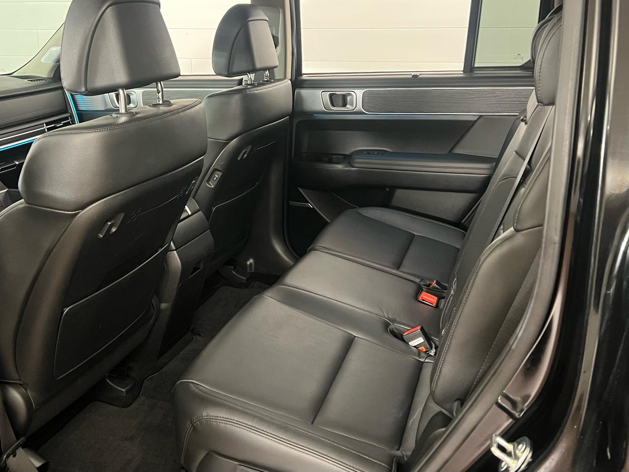 Hyundai Santa Fe Limited AWD 2024