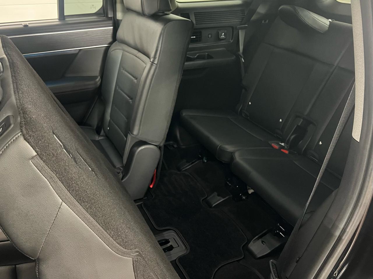 Hyundai Santa Fe Limited AWD 2024