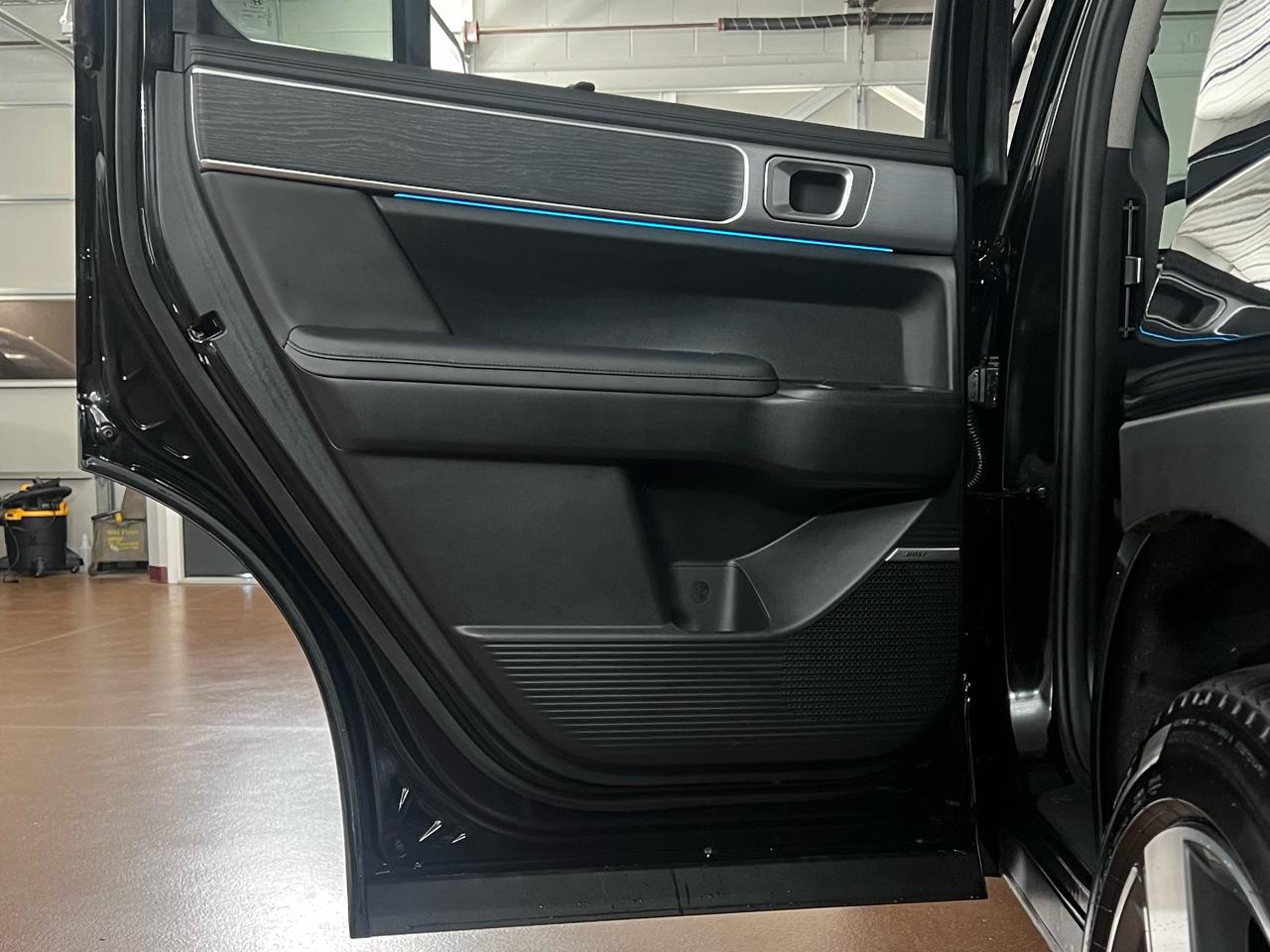 Hyundai Santa Fe Limited AWD 2024