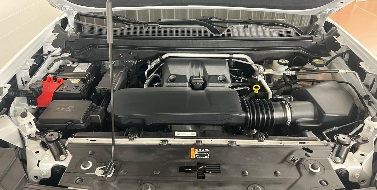 GMC Canyon AT4 Crew Cab 4WD 2024