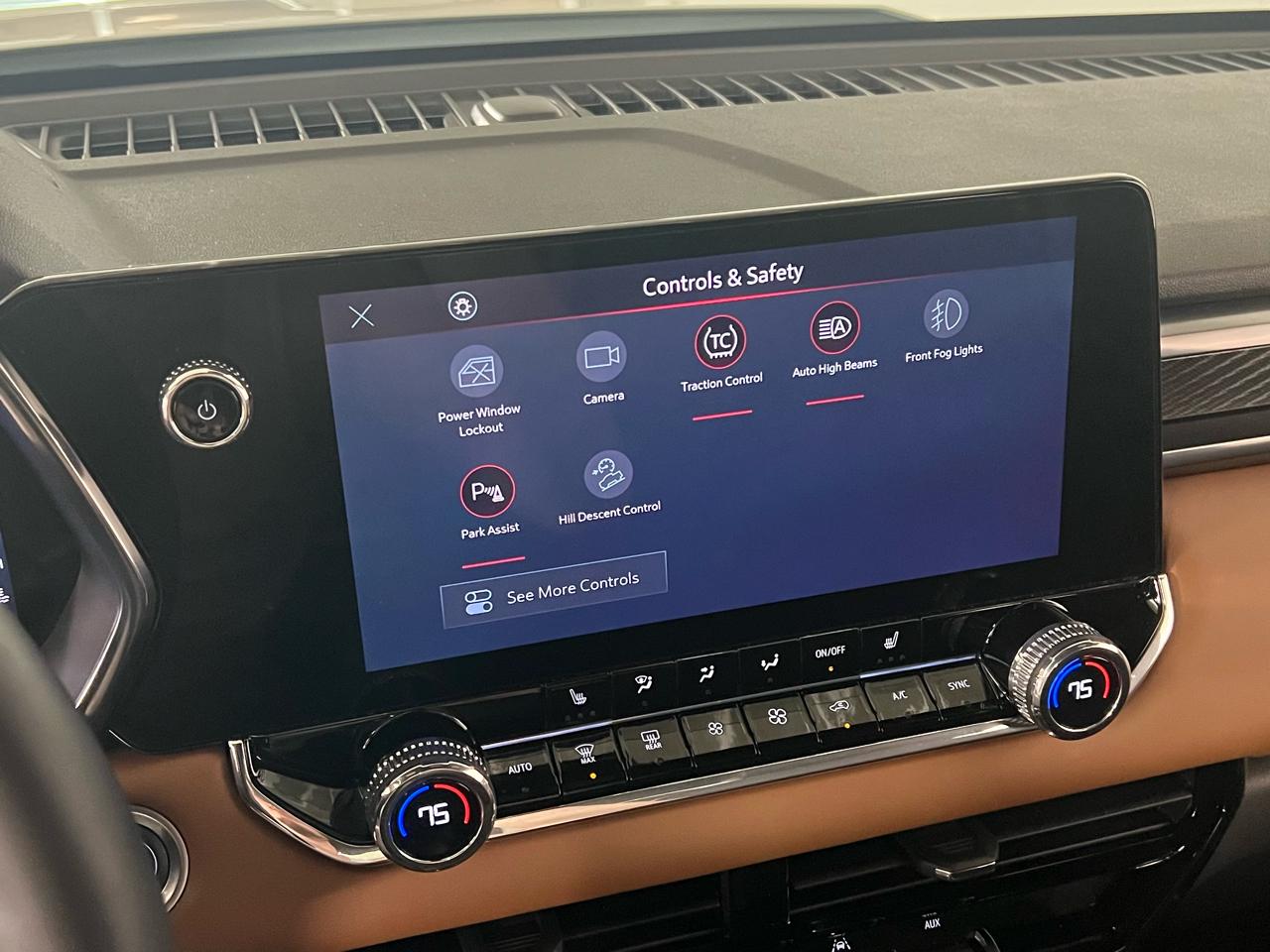 GMC Canyon AT4 Crew Cab 4WD 2024