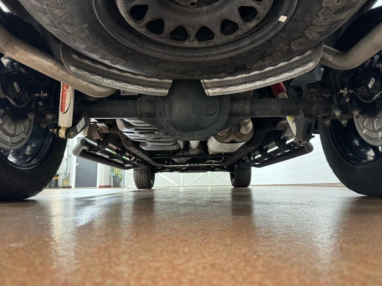 GMC Sierra 1500 AT4 Crew Cab 4WD 2024