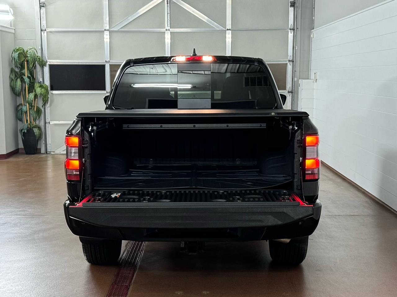 Nissan Frontier  2025