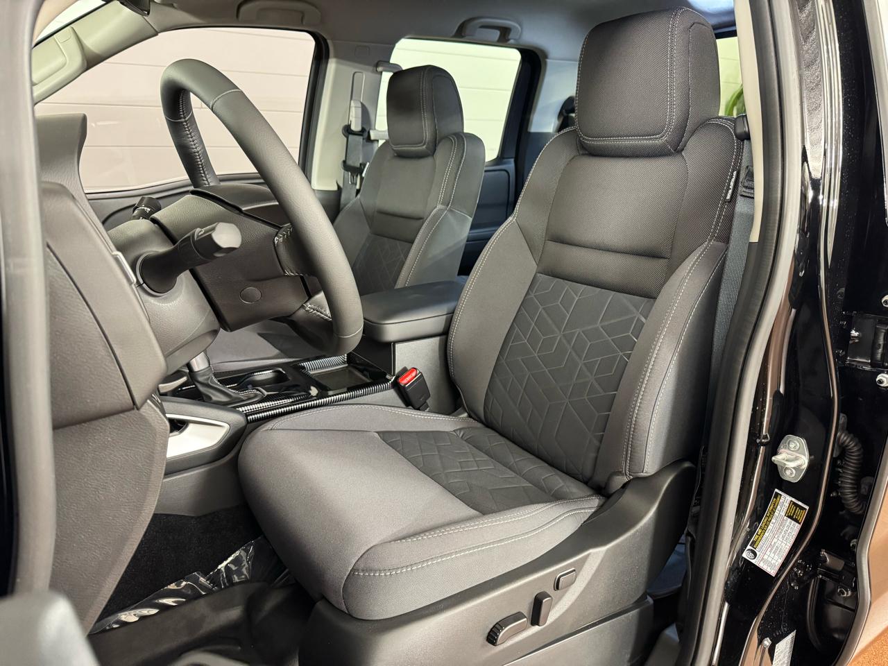 Nissan Frontier  2025