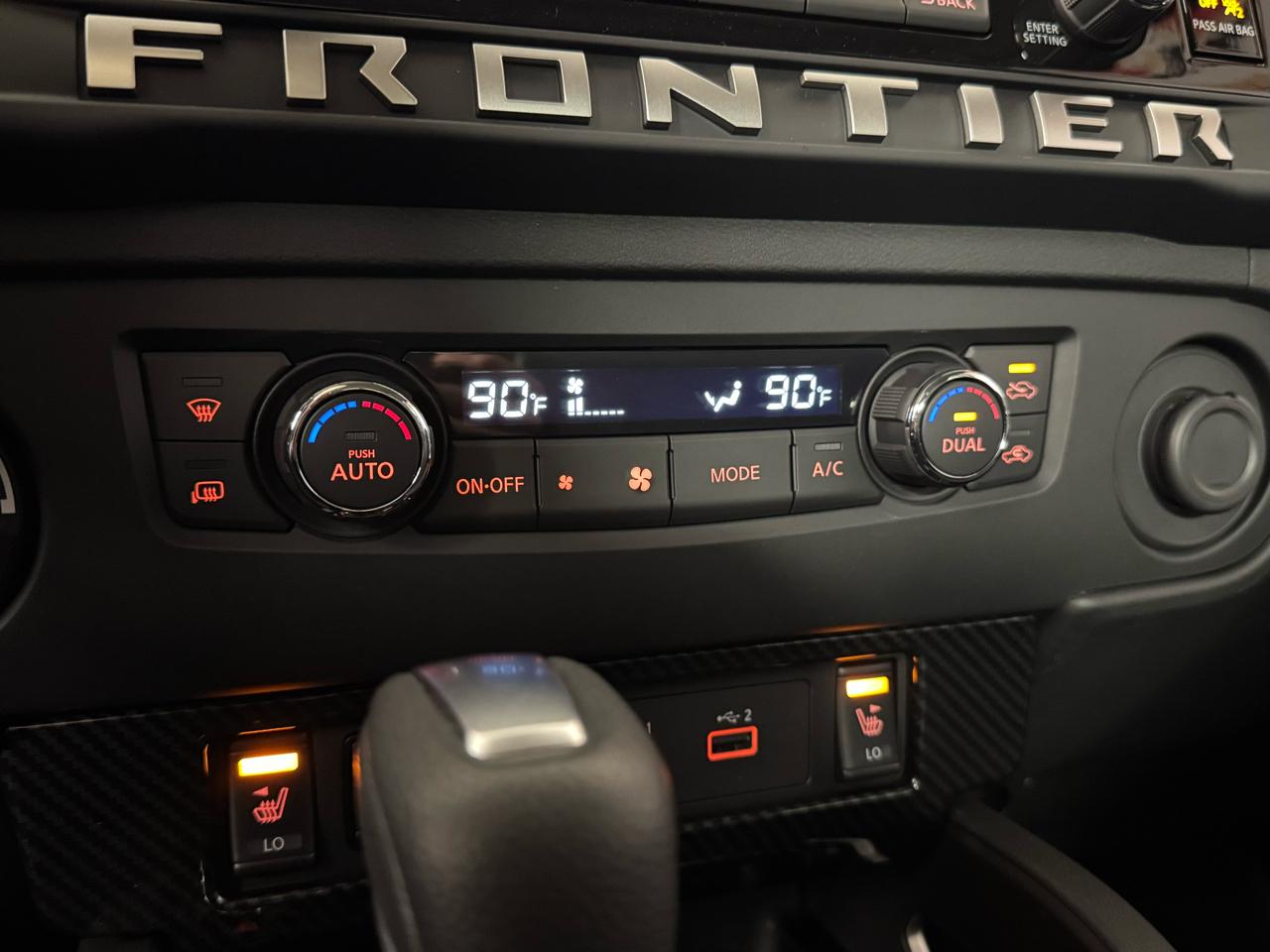 Nissan Frontier  2025