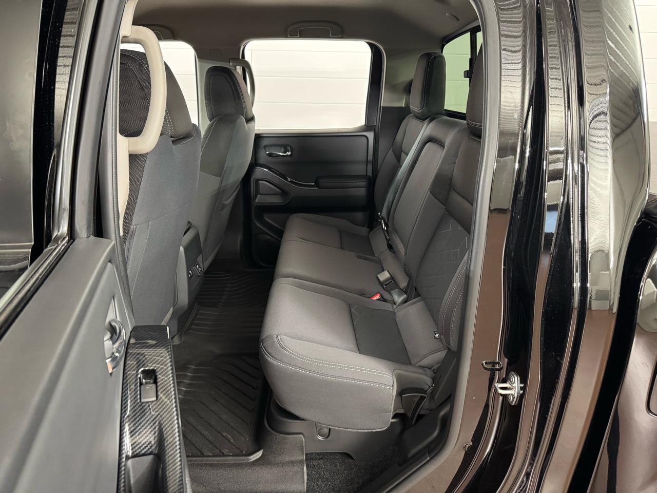 Nissan Frontier  2025