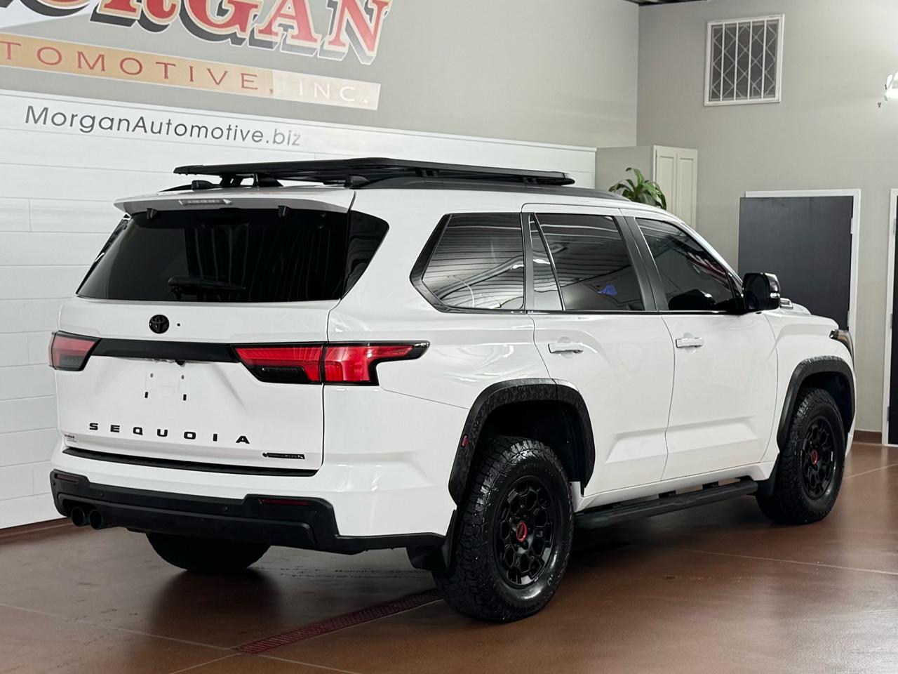 Toyota Sequoia  2025