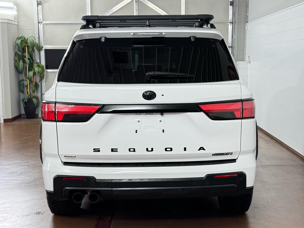 Toyota Sequoia  2025