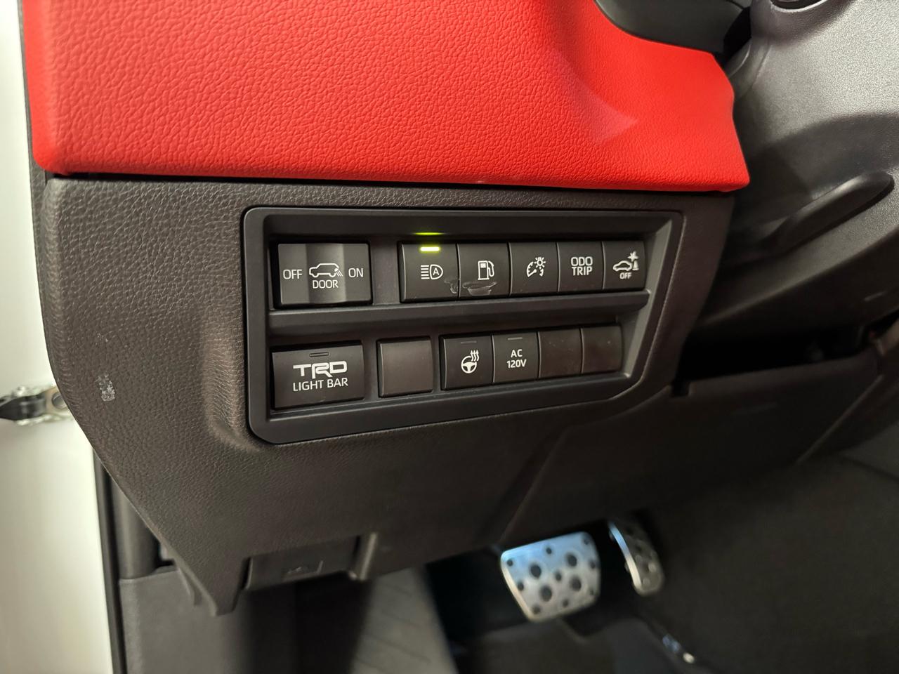 Toyota Sequoia  2025