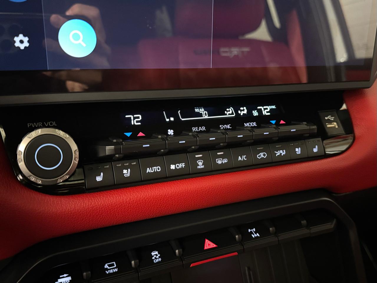 Toyota Sequoia  2025