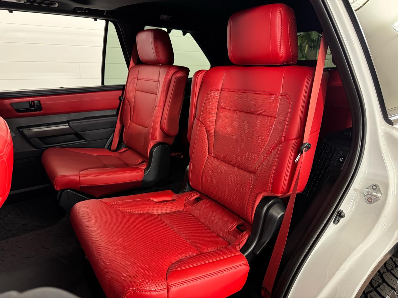 Toyota Sequoia  2025