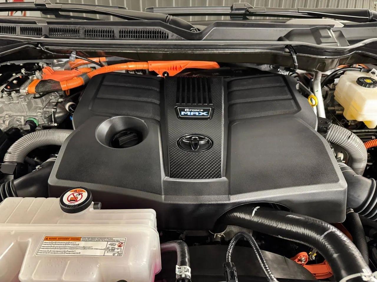 Toyota Sequoia  2025