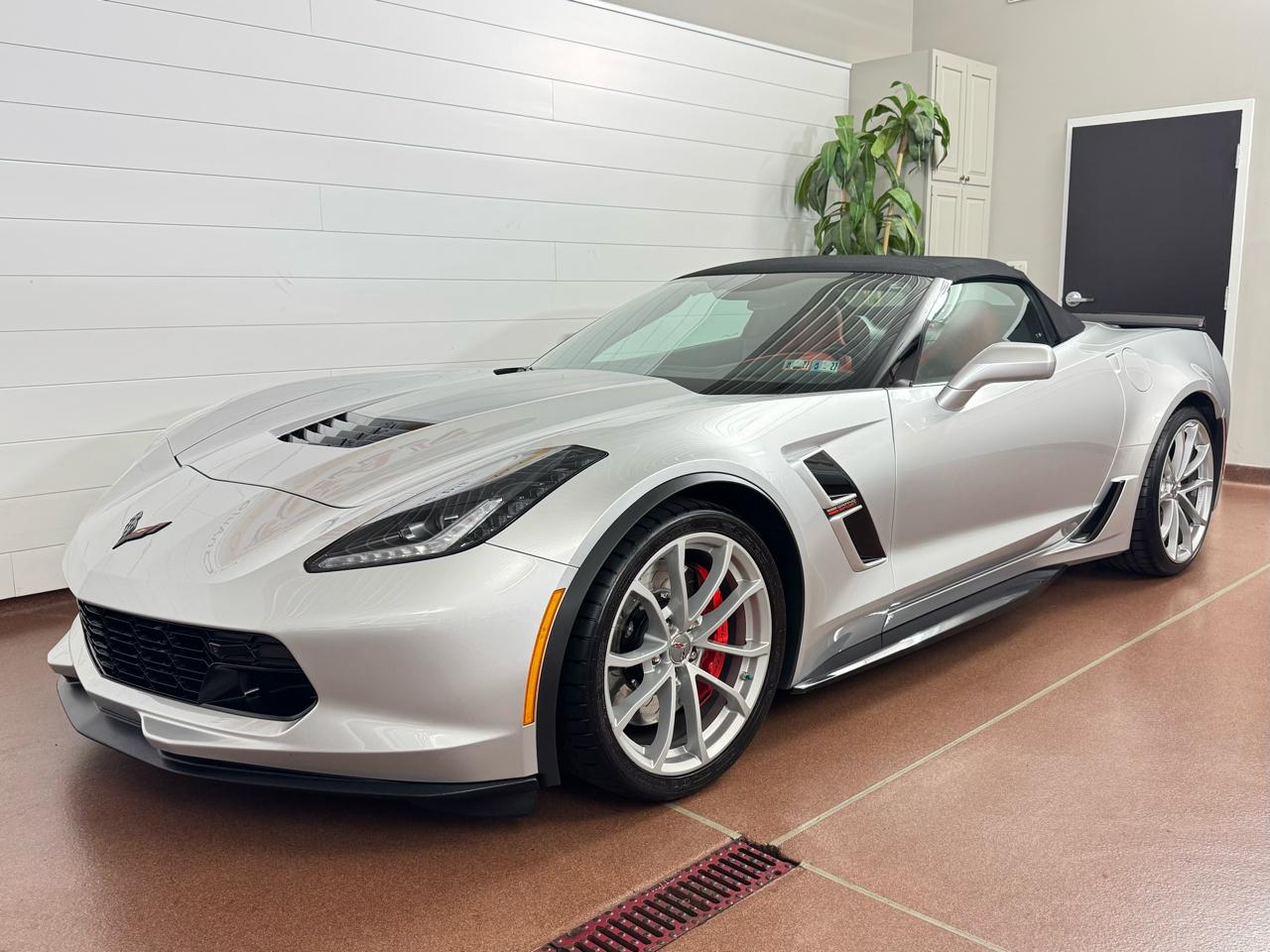 2019 Chevrolet Corvette 2dr Grand Sport Conv w/2LT