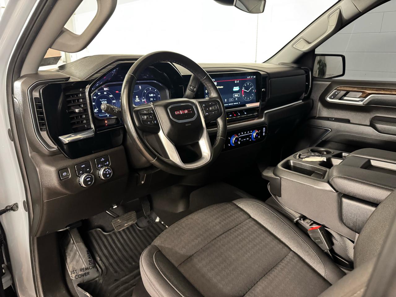 GMC Sierra 1500 Elevation Crew Cab 4WD 2024