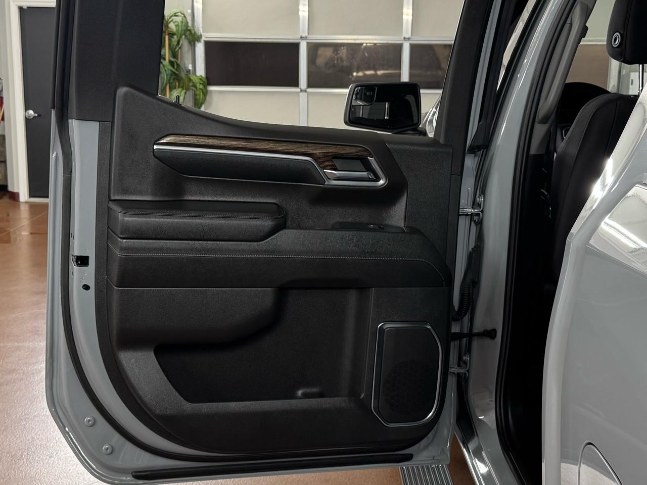 GMC Sierra 1500 Elevation Crew Cab 4WD 2024