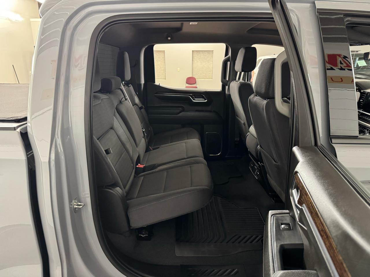 GMC Sierra 1500 Elevation Crew Cab 4WD 2024