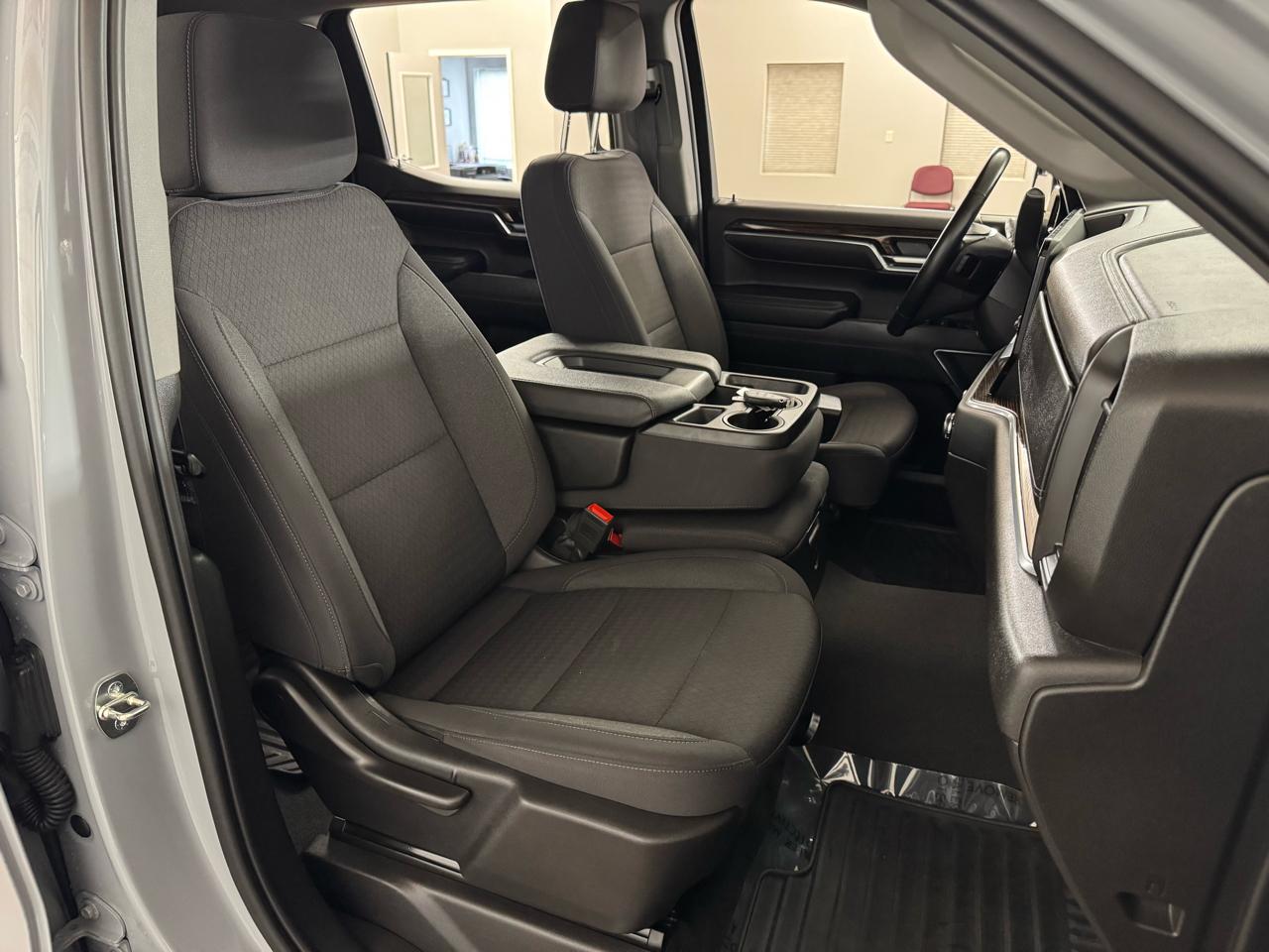 GMC Sierra 1500 Elevation Crew Cab 4WD 2024