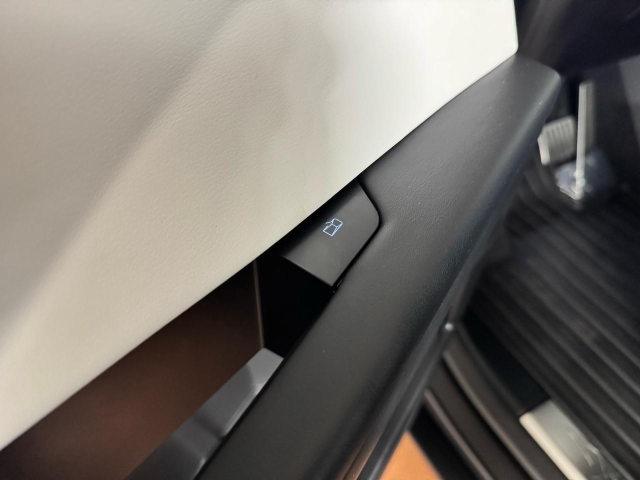 Tesla Cybertruck  2024