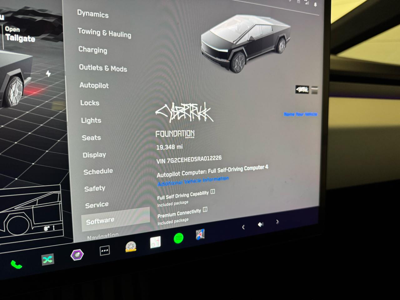 Tesla Cybertruck  2024