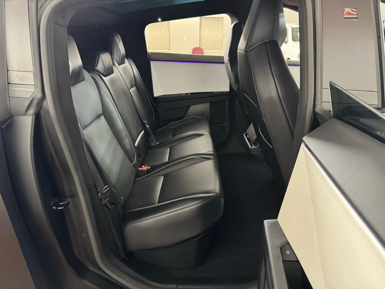 Tesla Cybertruck  2024