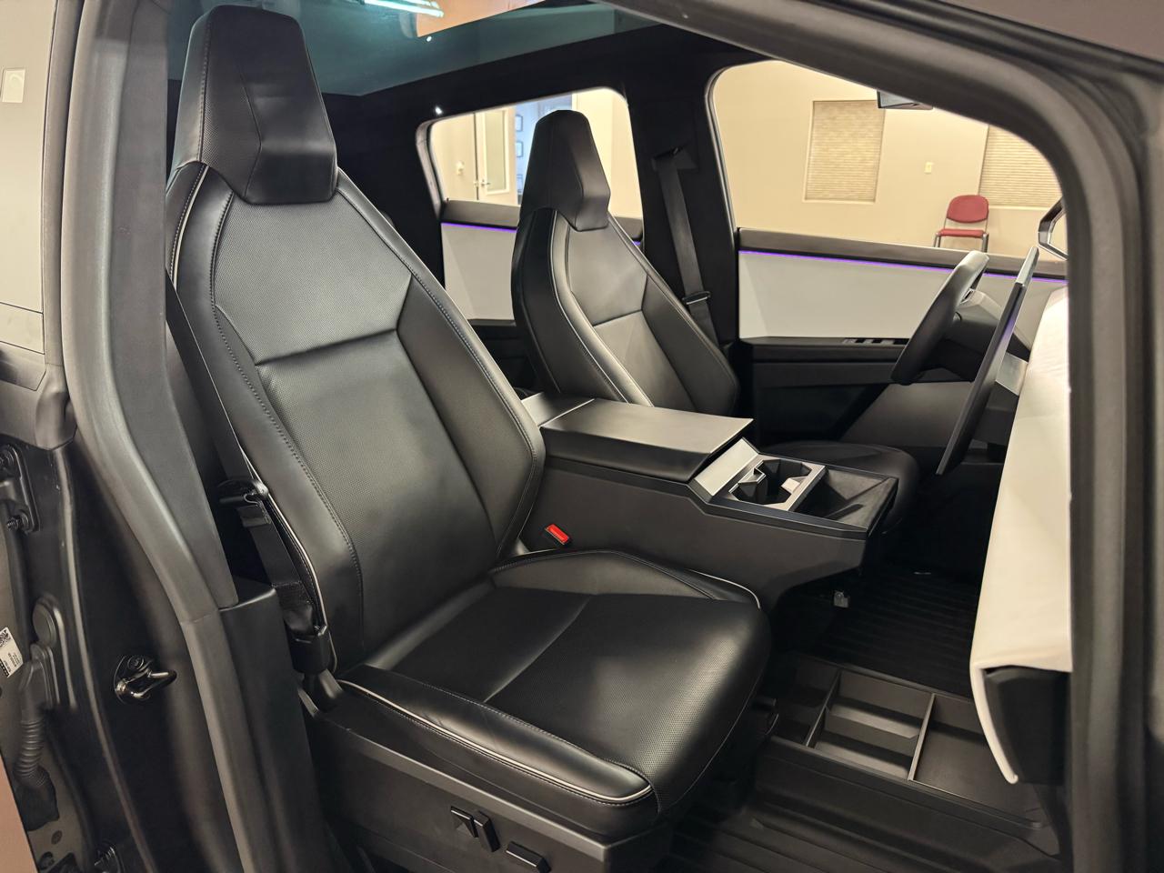 Tesla Cybertruck  2024