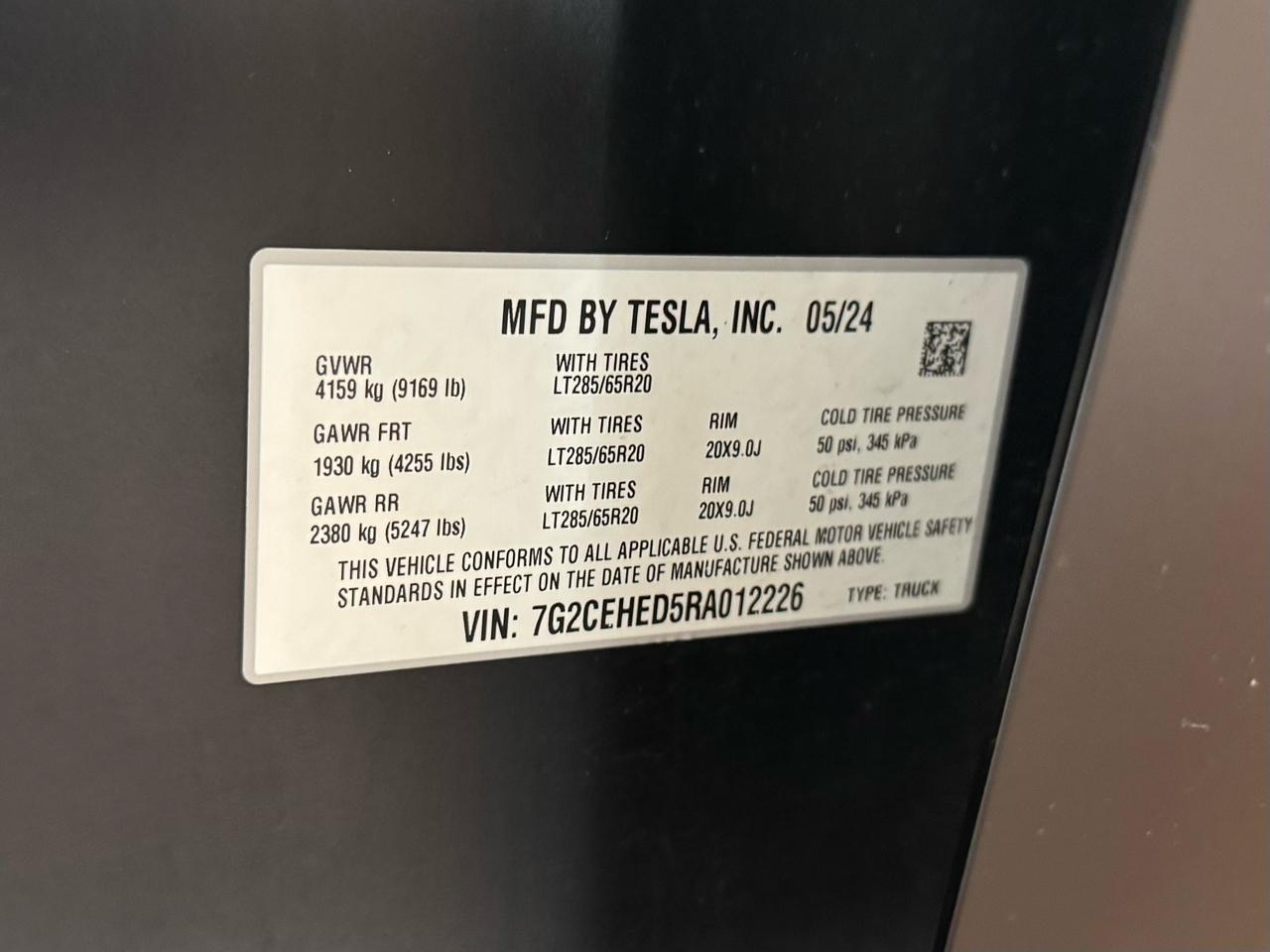 Tesla Cybertruck  2024