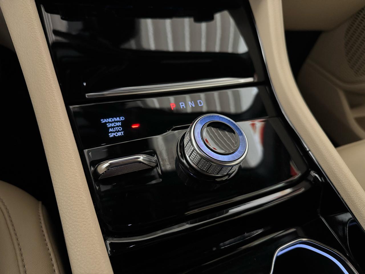 Jeep Grand Cherokee Limited 4x4 2023