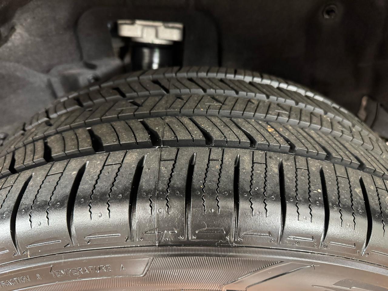 Jeep Grand Cherokee Limited 4x4 2023