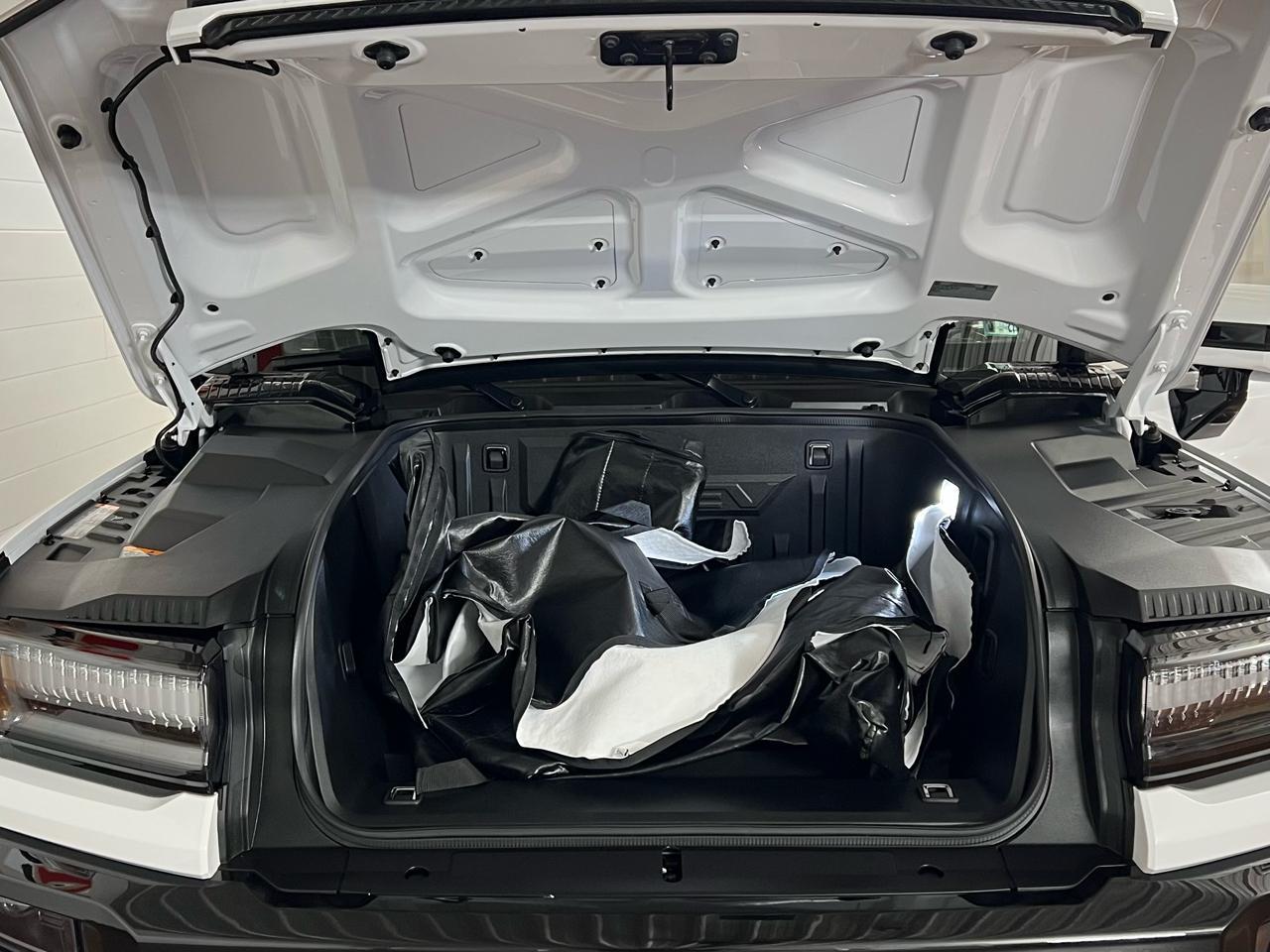 GMC HUMMER EV SUV  2025