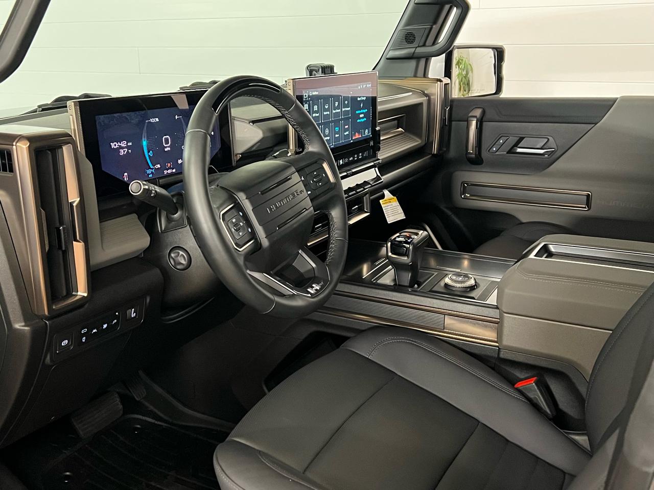 GMC HUMMER EV SUV  2025