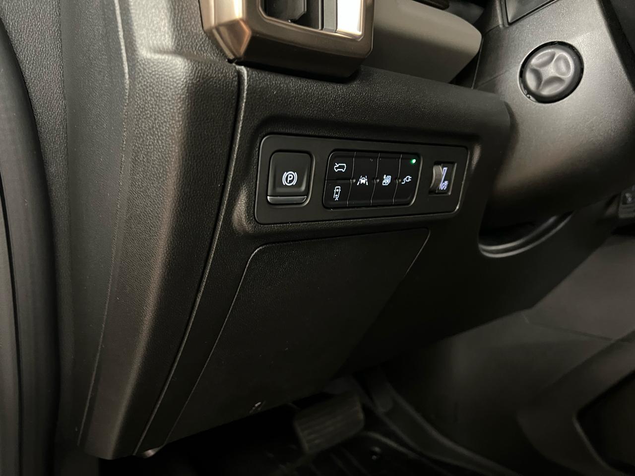 GMC HUMMER EV SUV  2025