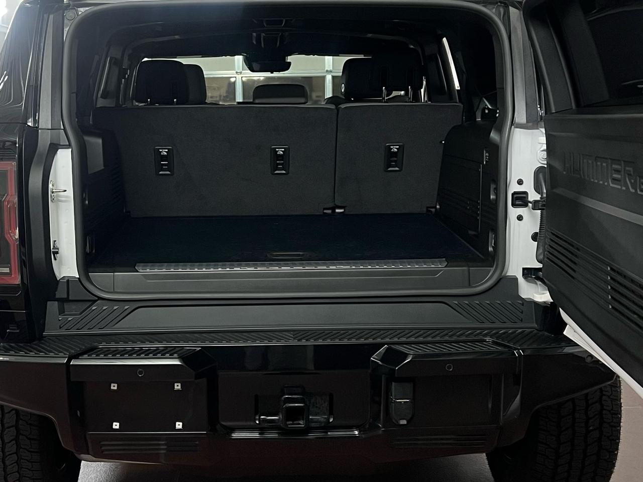 GMC HUMMER EV SUV  2025