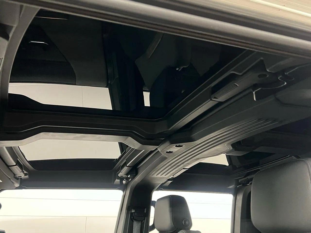 GMC HUMMER EV SUV  2025