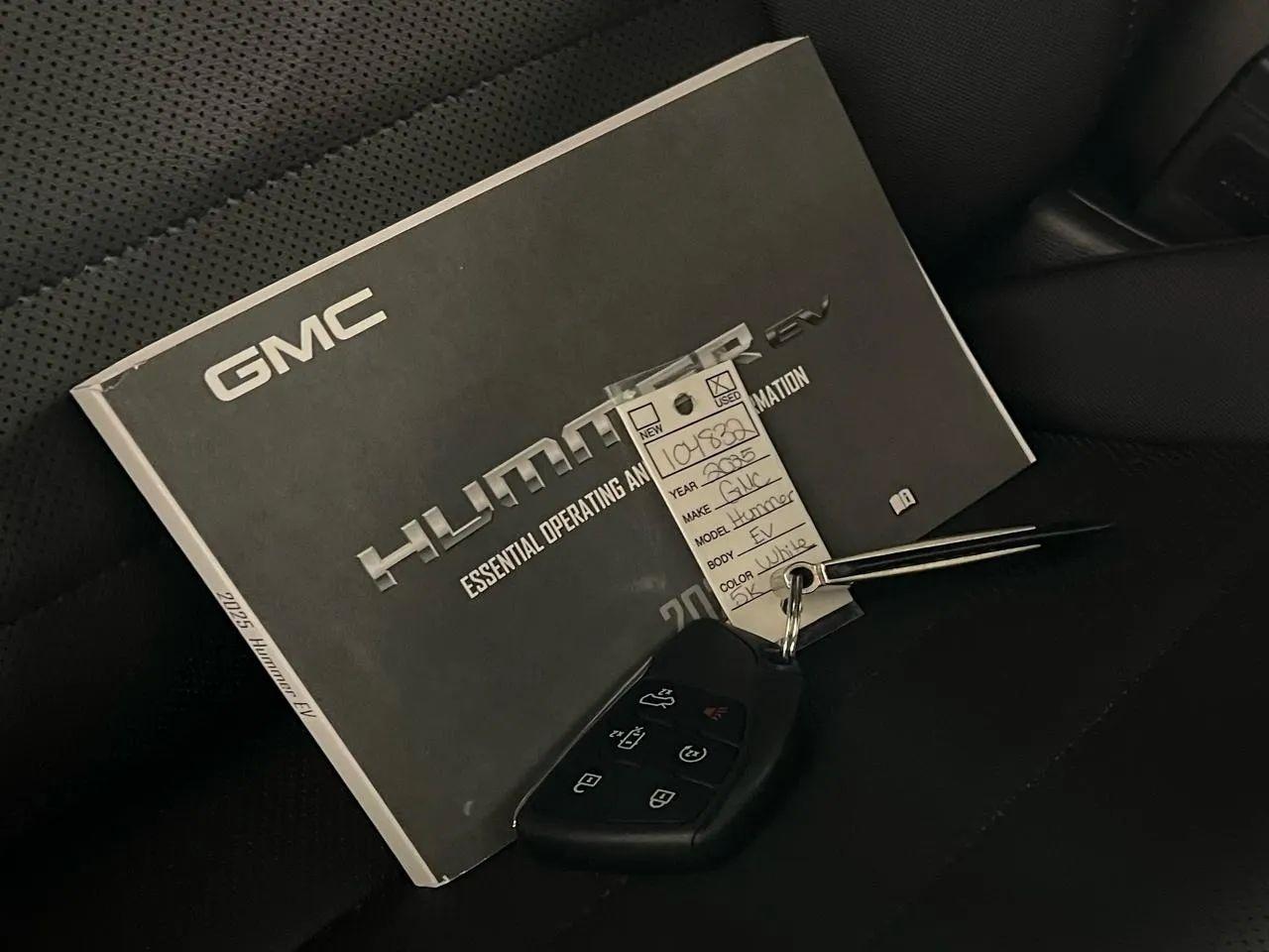 GMC HUMMER EV SUV  2025